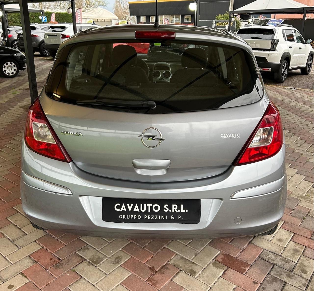 Opel Corsa 1.2 5 porte Enjoy GPL