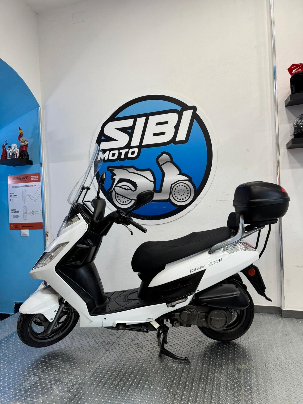 Kymco Grand Dink 250