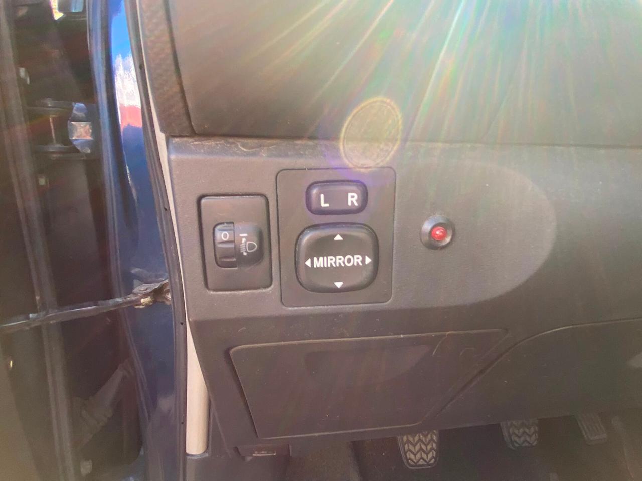 Toyota Yaris 1.3 3 porte Sol