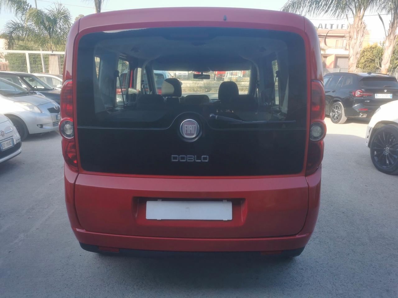 Fiat Doblo 1.6 Jtdm cv 105 2010