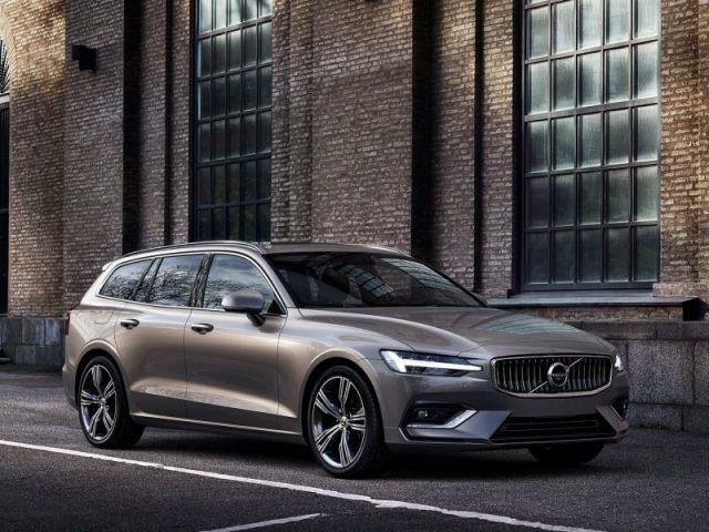 VOLVO V60 B4 automatico Core