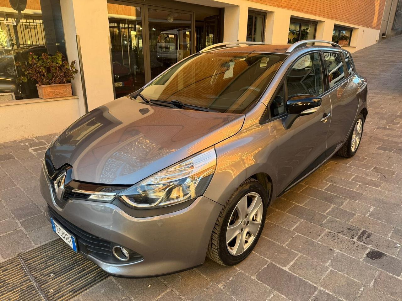 RENAULT Clio Sporter 1.5 dCi 75CV UNIPRO