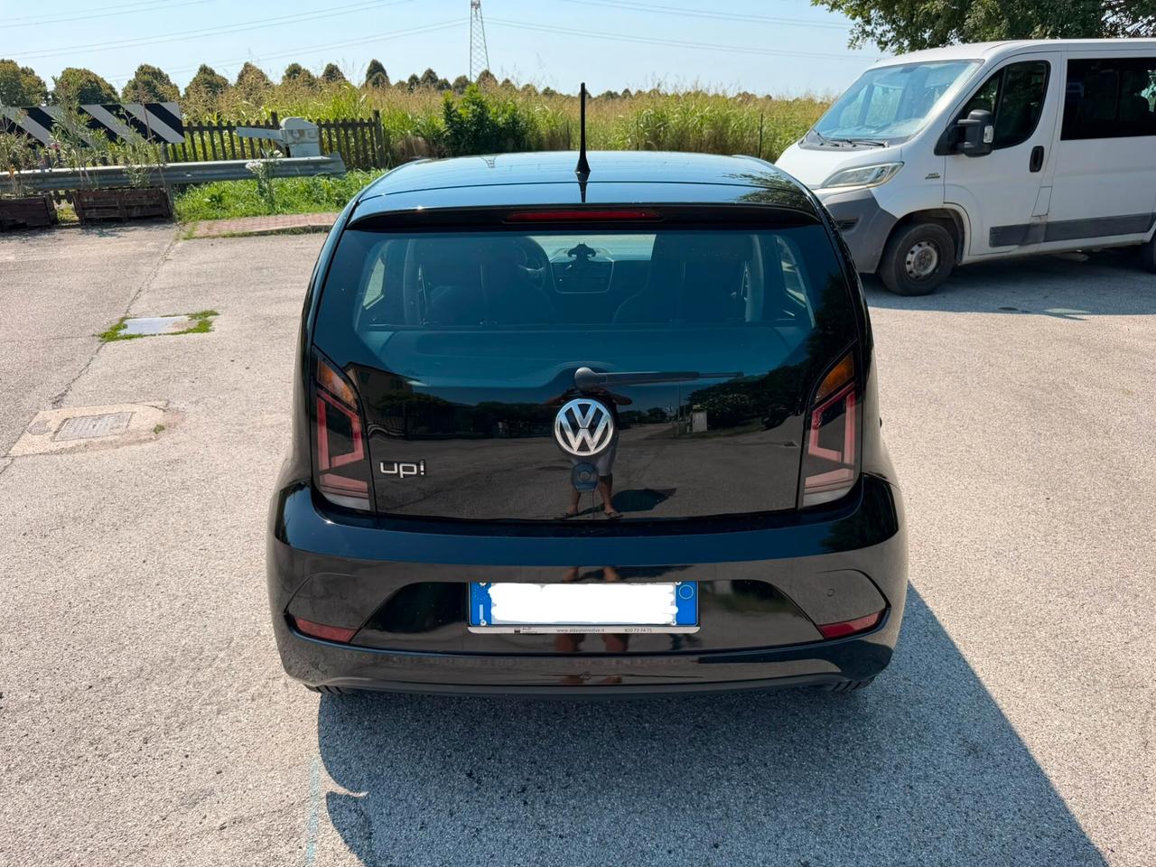 Volkswagen up! 1.0 5p. move