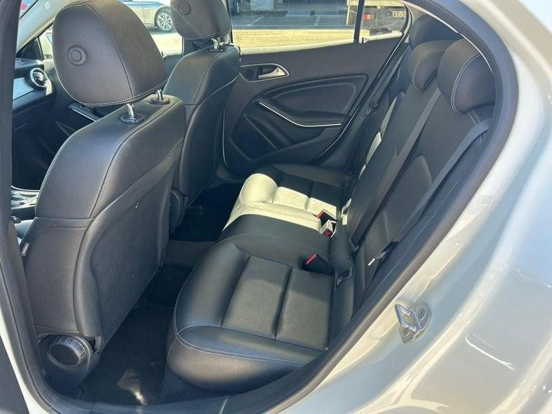 Mercedes-Benz GLA GLA 200 d Premium