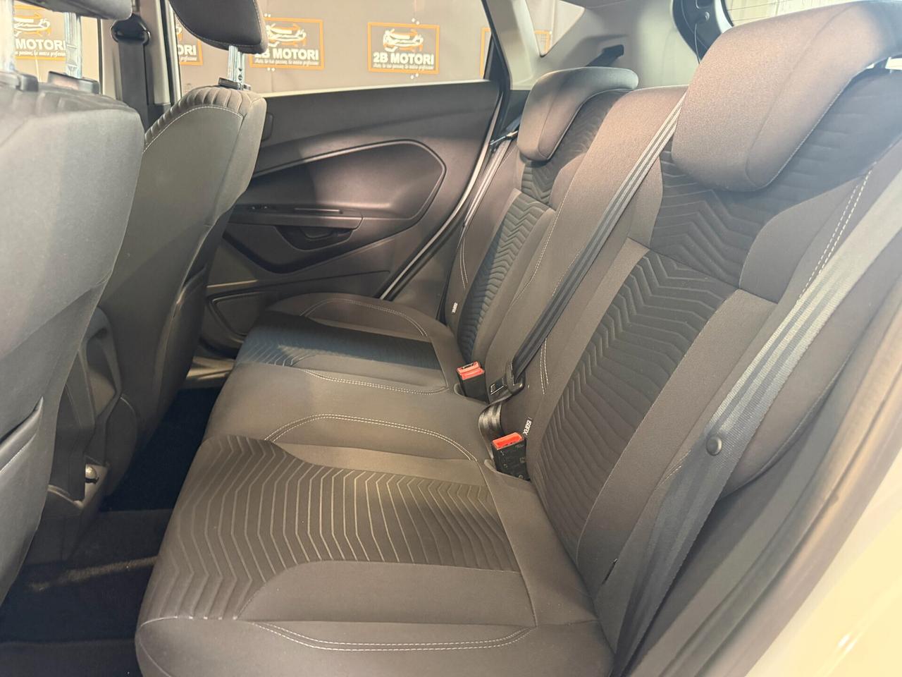 Ford Fiesta 1.5 TDCi 75CV 5 porte Titanium