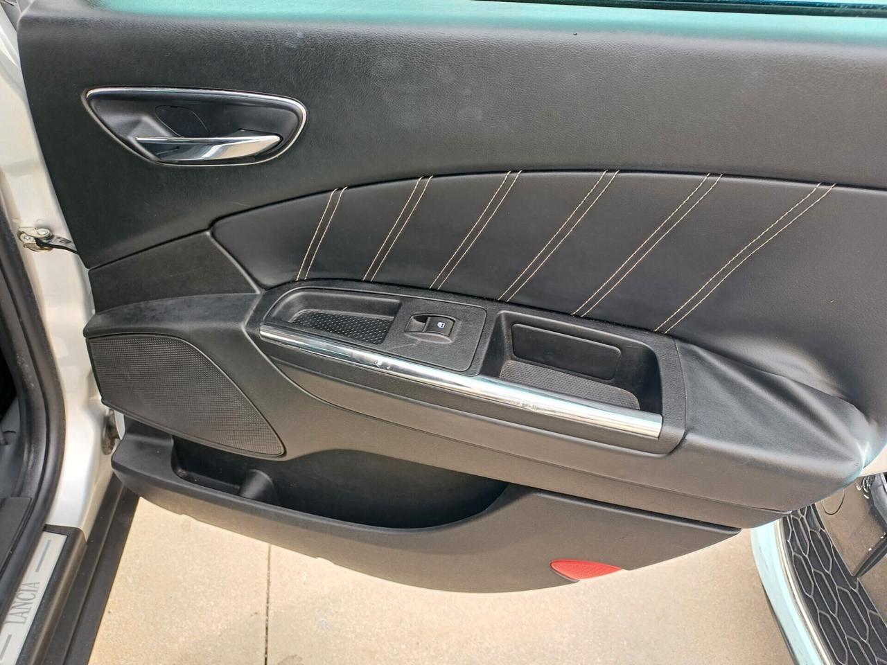 Lancia Delta 2.0 MJT DPF 165 CV