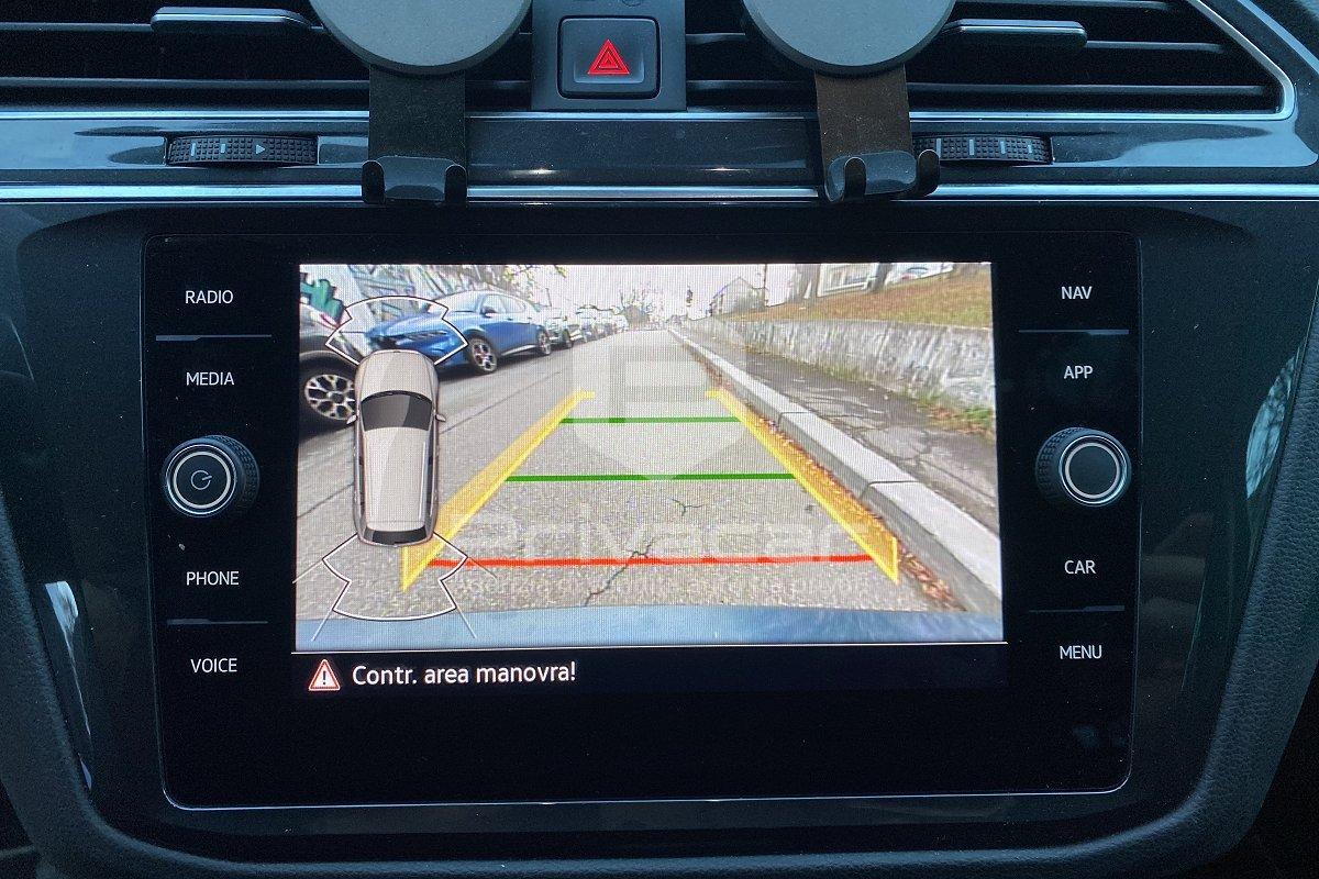 VOLKSWAGEN Tiguan 2.0 TDI 150 CV SCR DSG Elegance