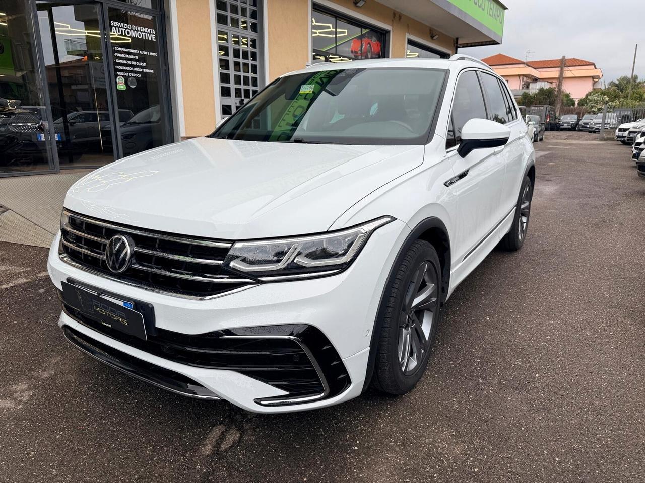 Volkswagen Tiguan 2.0 TDI 150 CV SCR DSG R-Line