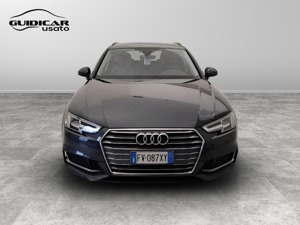 AUDI A4 V 2019 Avant - A4 Avant 40 2.0 g-tron Business Advanced 1