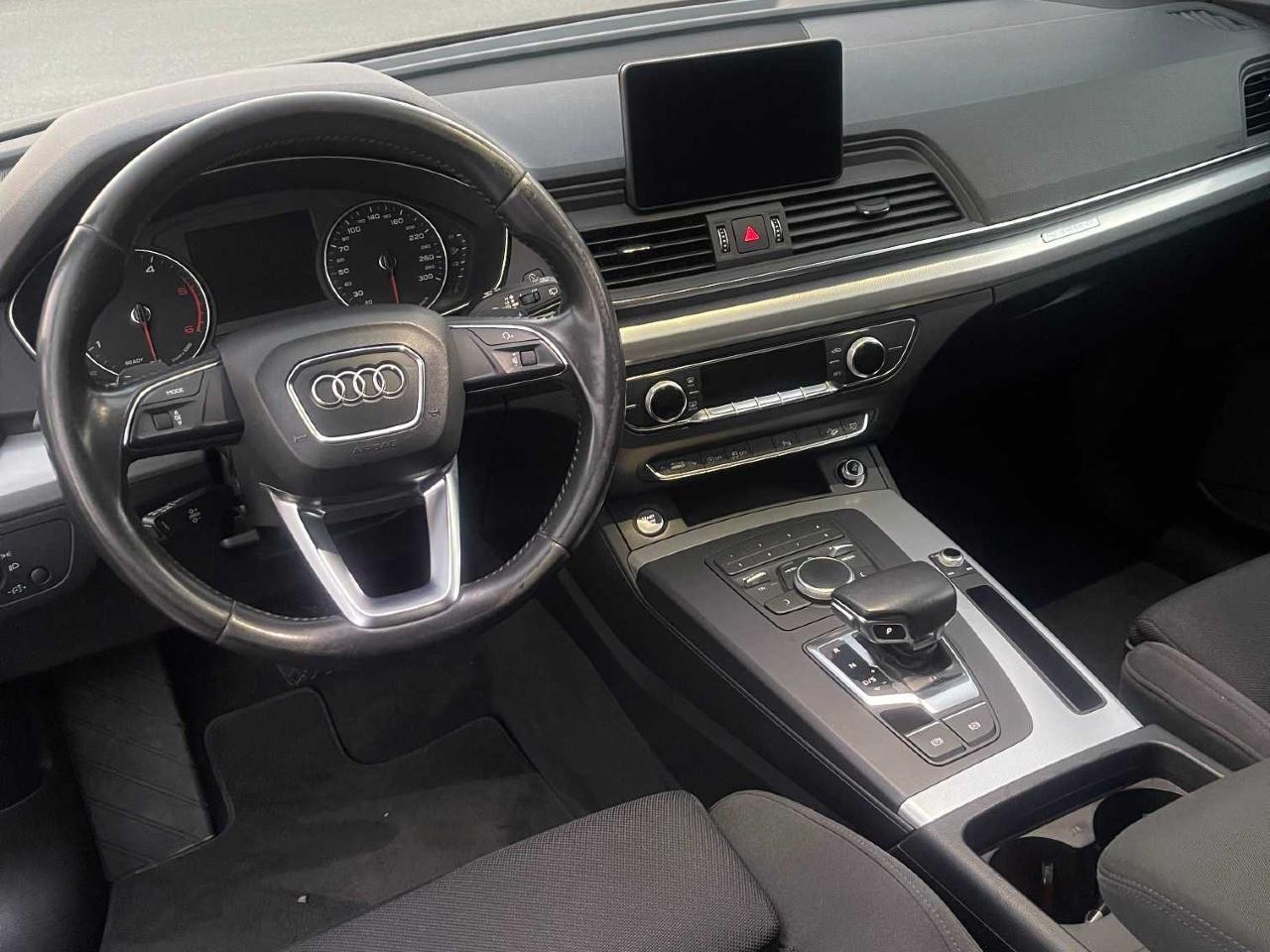 Audi Q5 35 2.0 tdi Business Design quattro 163cv s-tronic