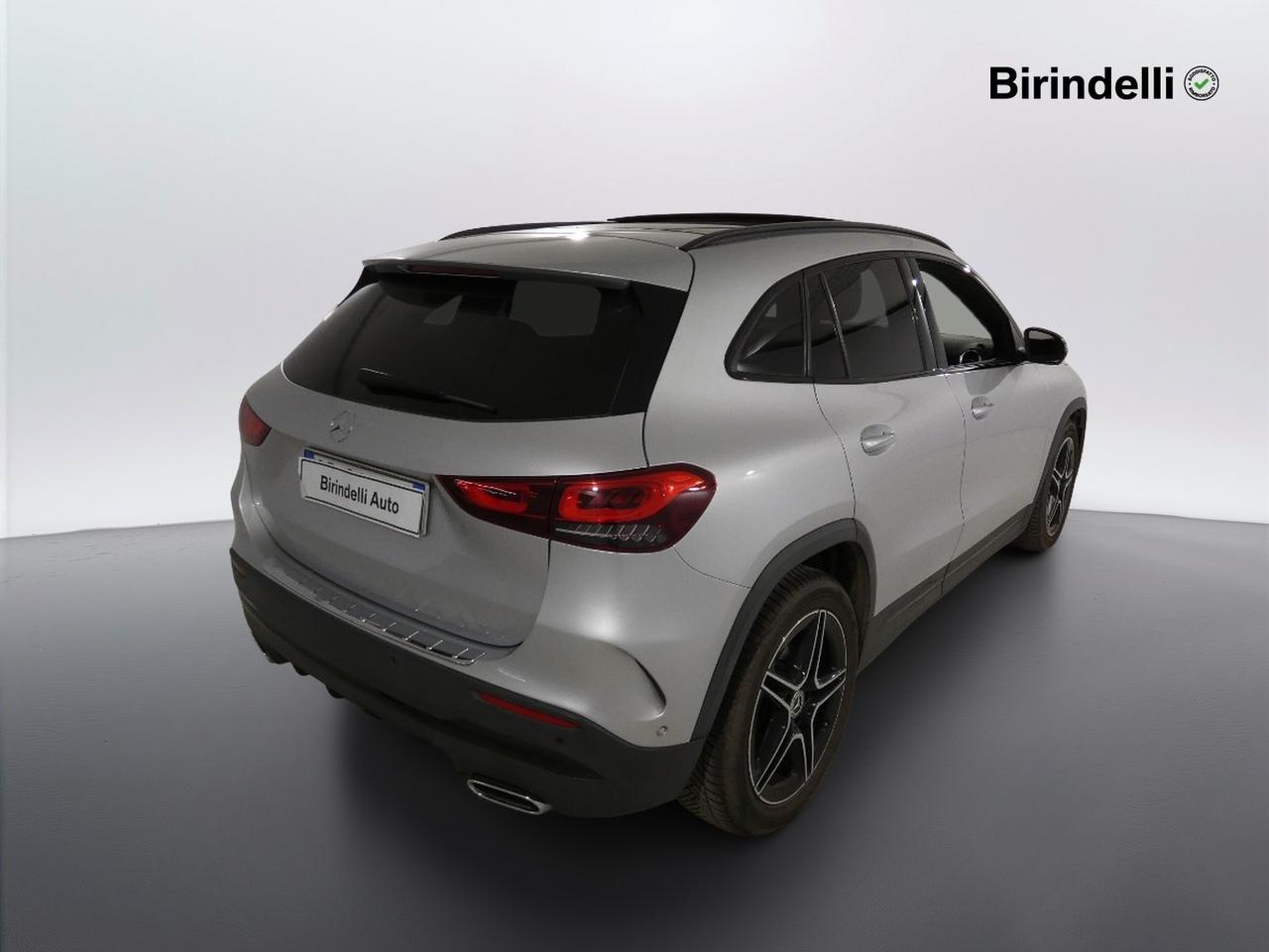 Mercedes-Benz GLA (H247) - GLA 200 d Automatic Premium