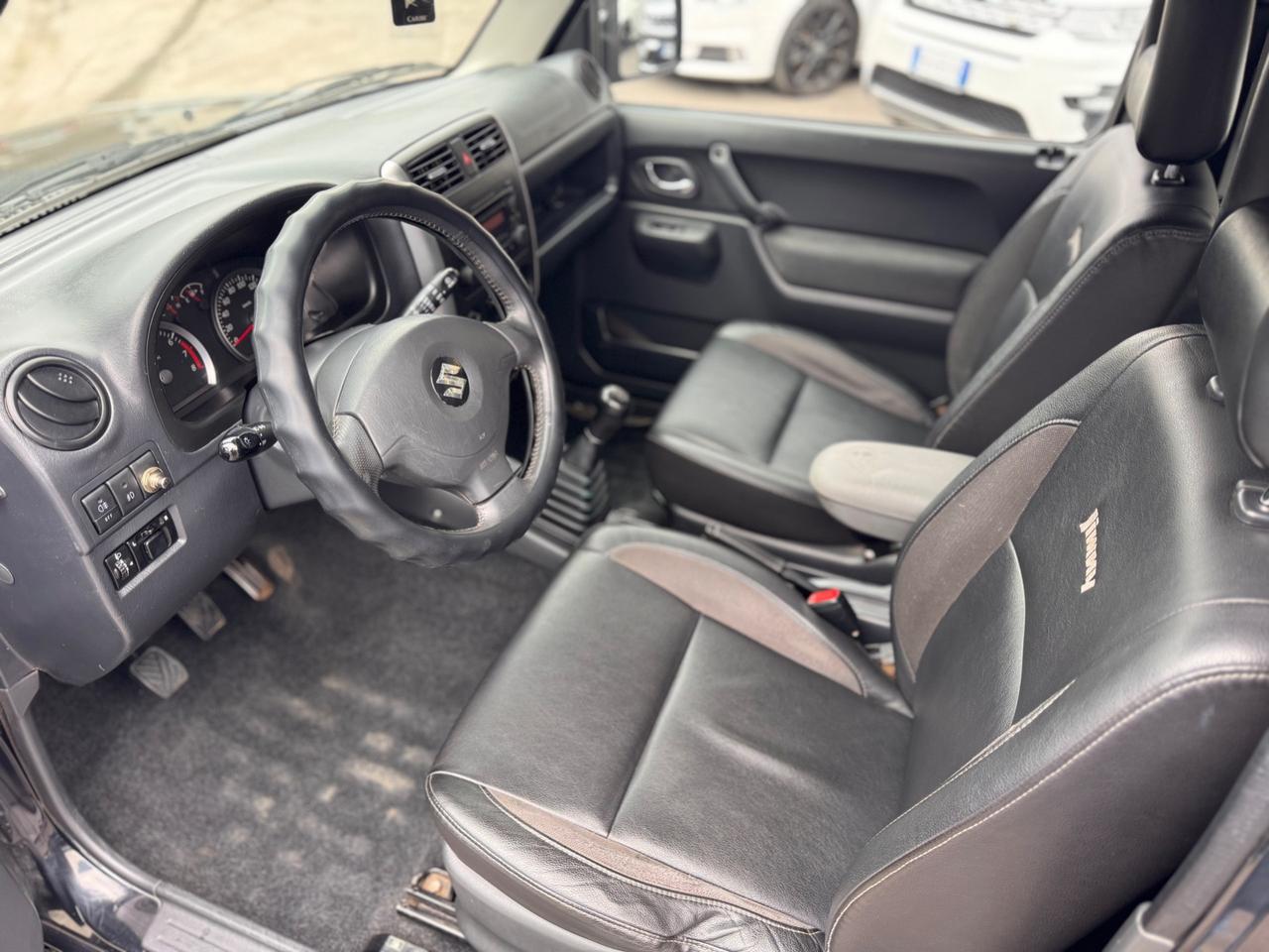 Suzuki Jimny 1.3i 16V cat 4WD Special