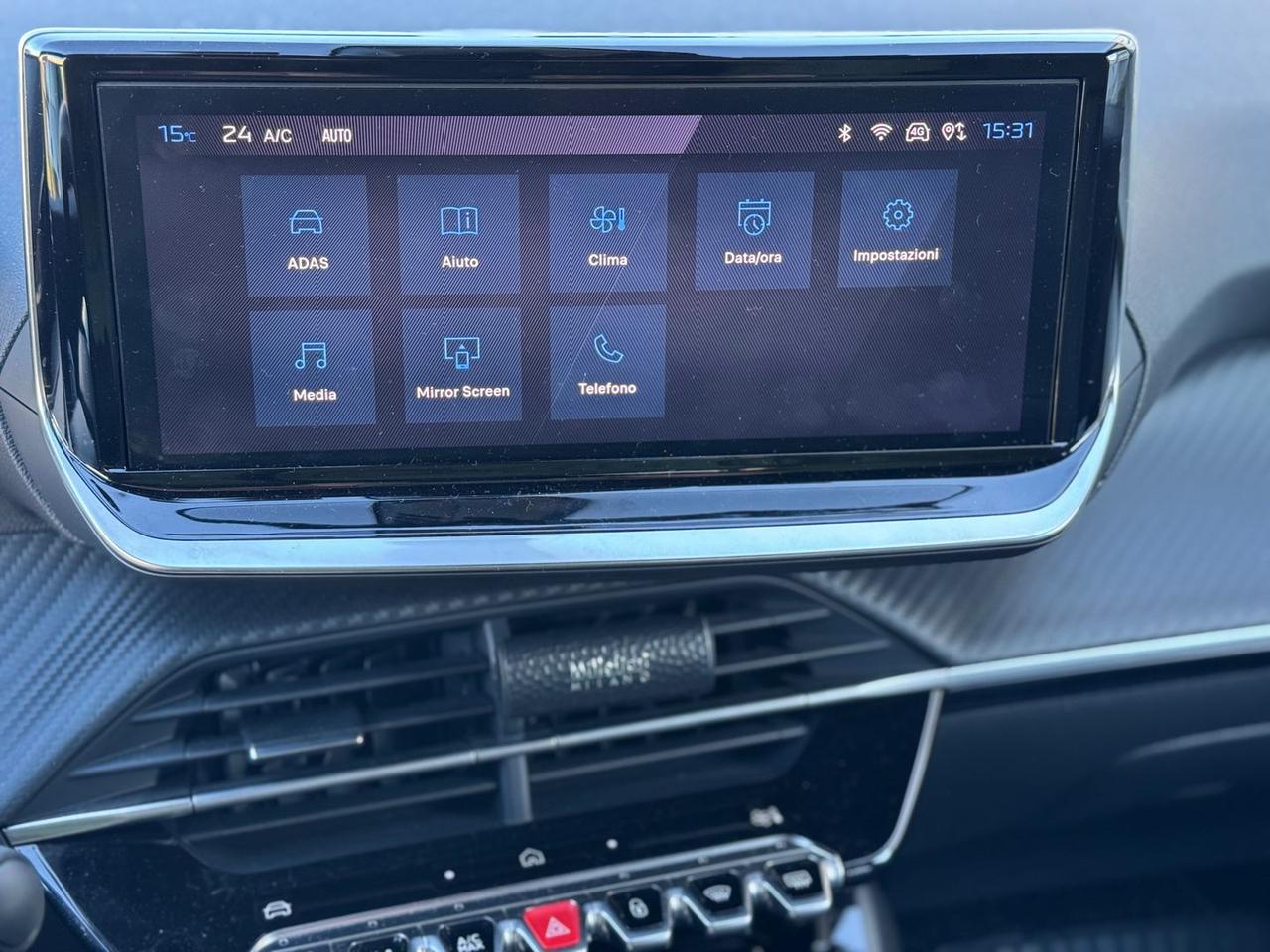 Peugeot 2008 Allure 1.2 PureTech 100 #9335