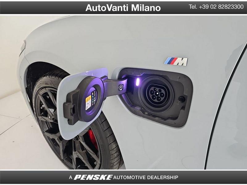 BMW Serie 3 330e xDrive Touring Msport Pro