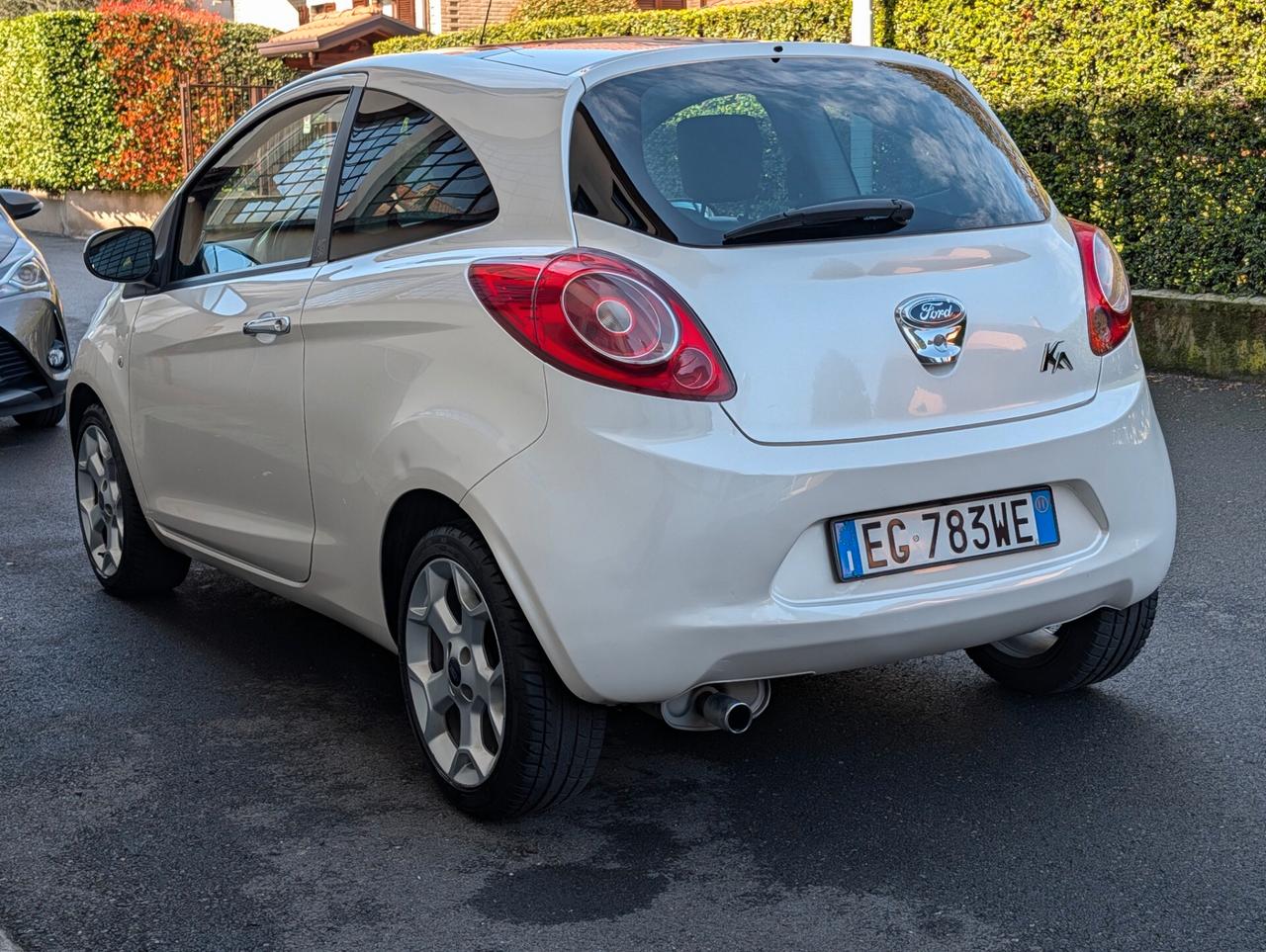 Ford Ka Ka+ 1.2 8V 69CV Business