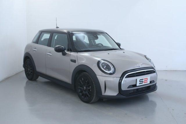 MINI Cooper 1.5 Cooper Essential 5 porte *SCONTO IMMEDIATO*