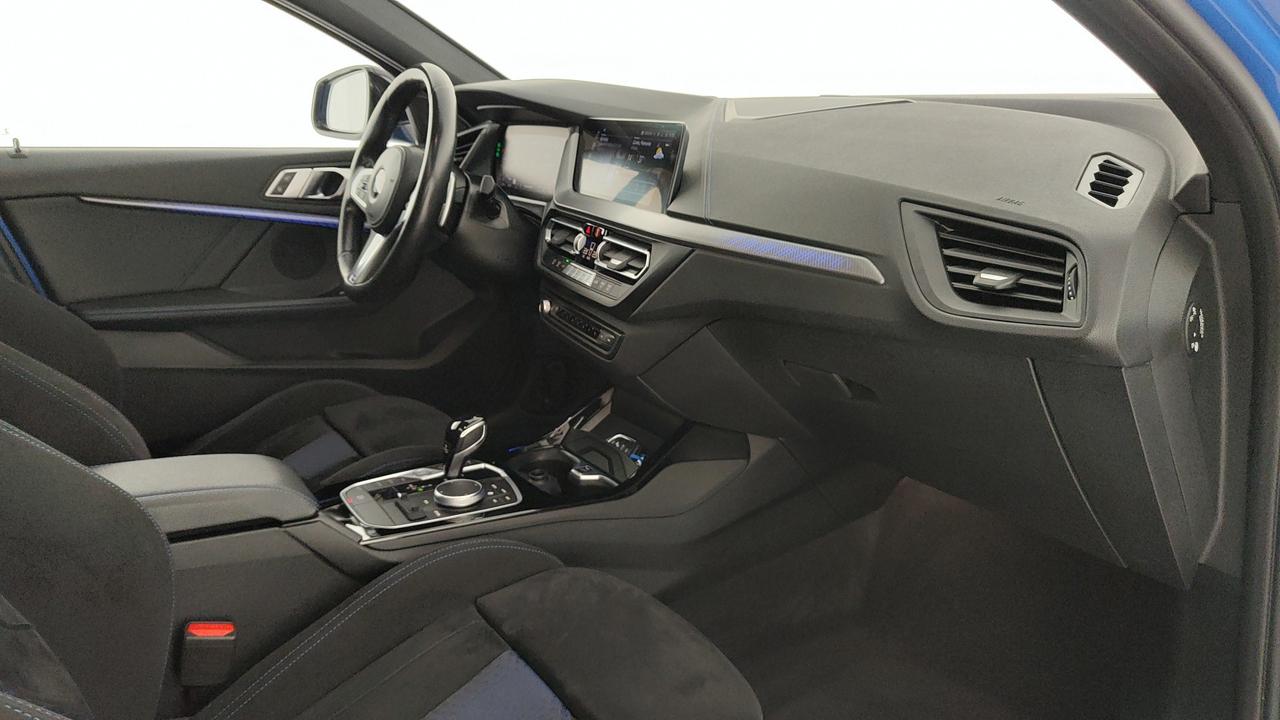 BMW Serie 1 F40 - M 135i xdrive auto