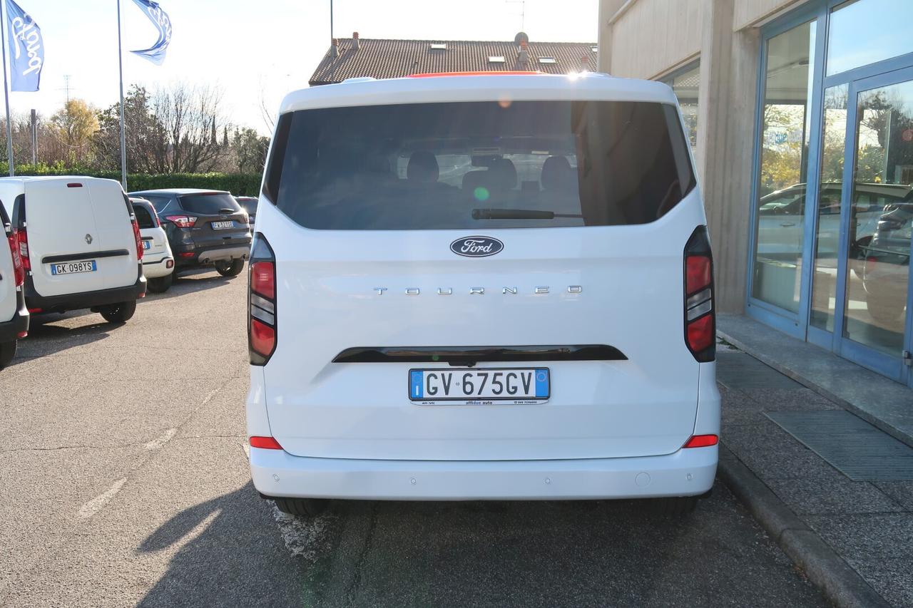 Ford Tourneo Custom 2.0 ecoblue Titanium 9p L2
