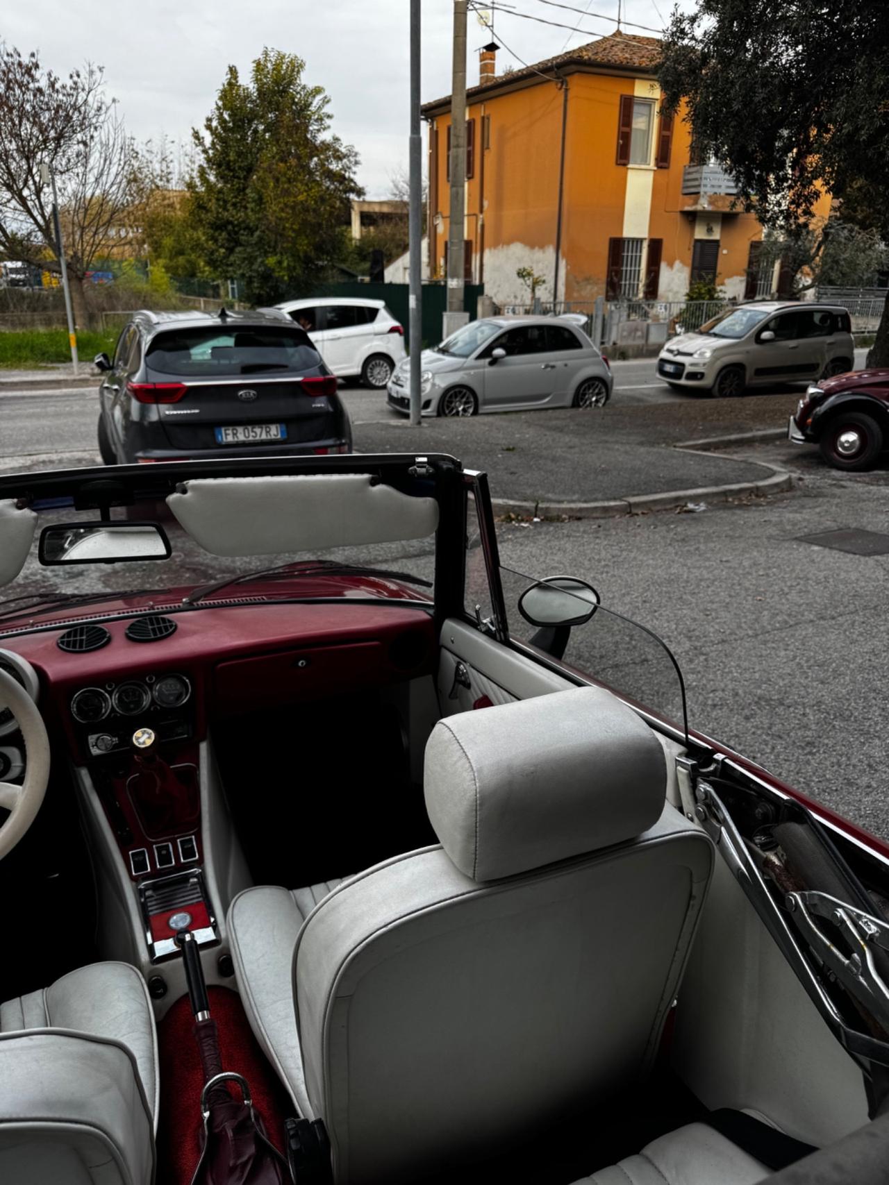 Alfa Romeo Spider 2.0 Veloce