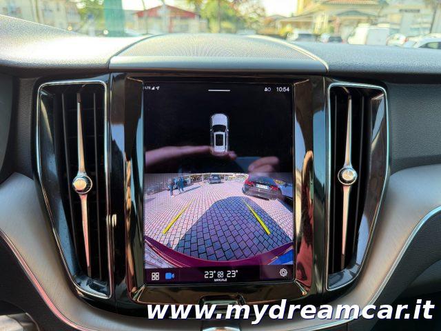 VOLVO XC60 B4 (d) automatico Core