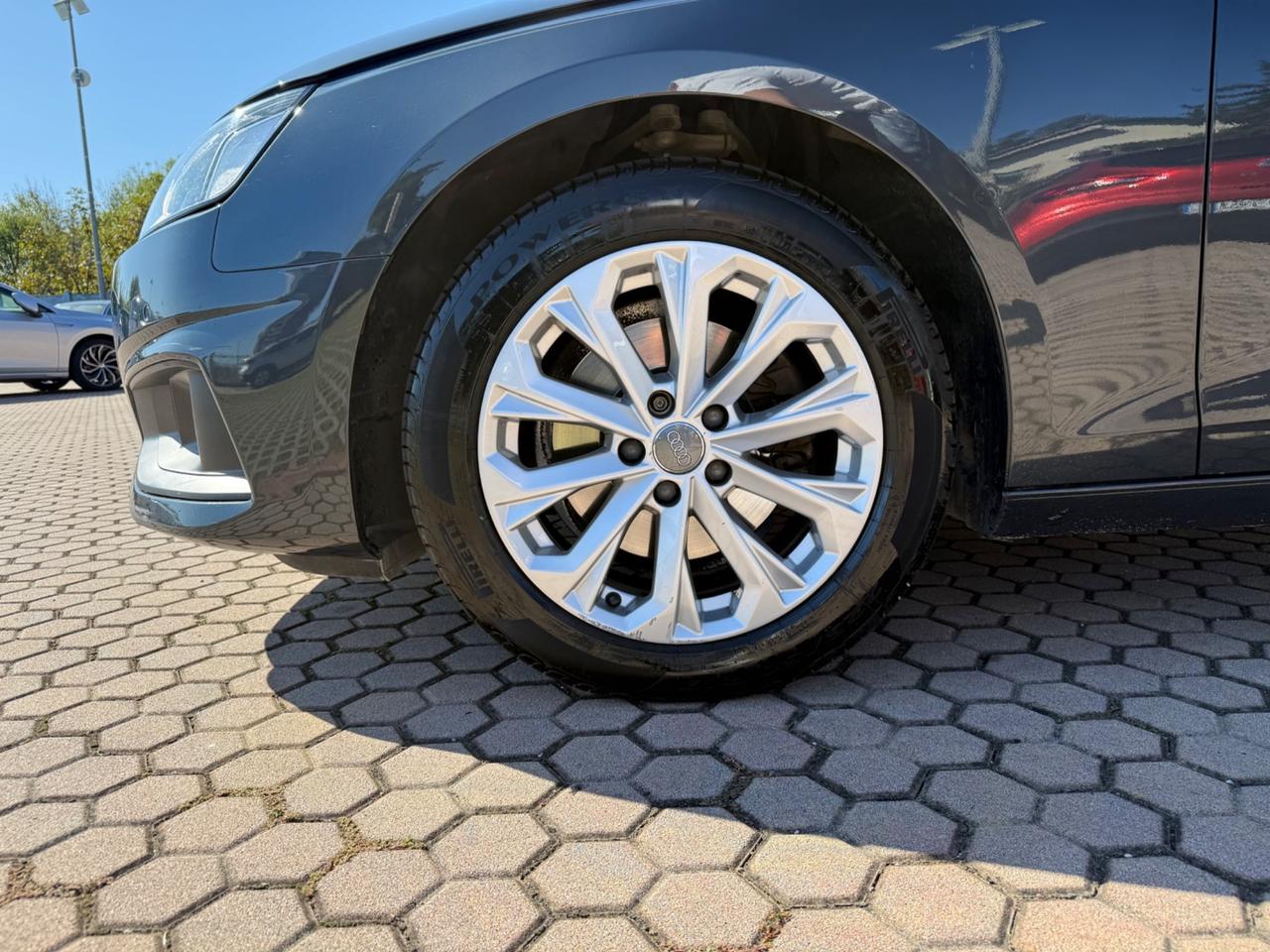 Audi A4 Avant 35 TDI/163 CV S tronic Business Advanced