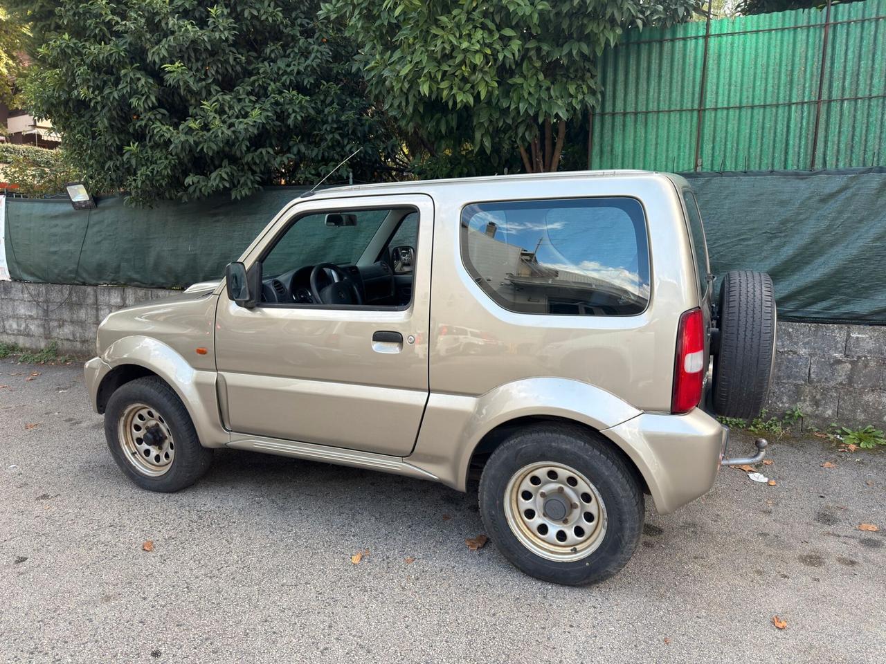 Suzuki Jimny 1.5 DDiS cat 4WD JLX Più