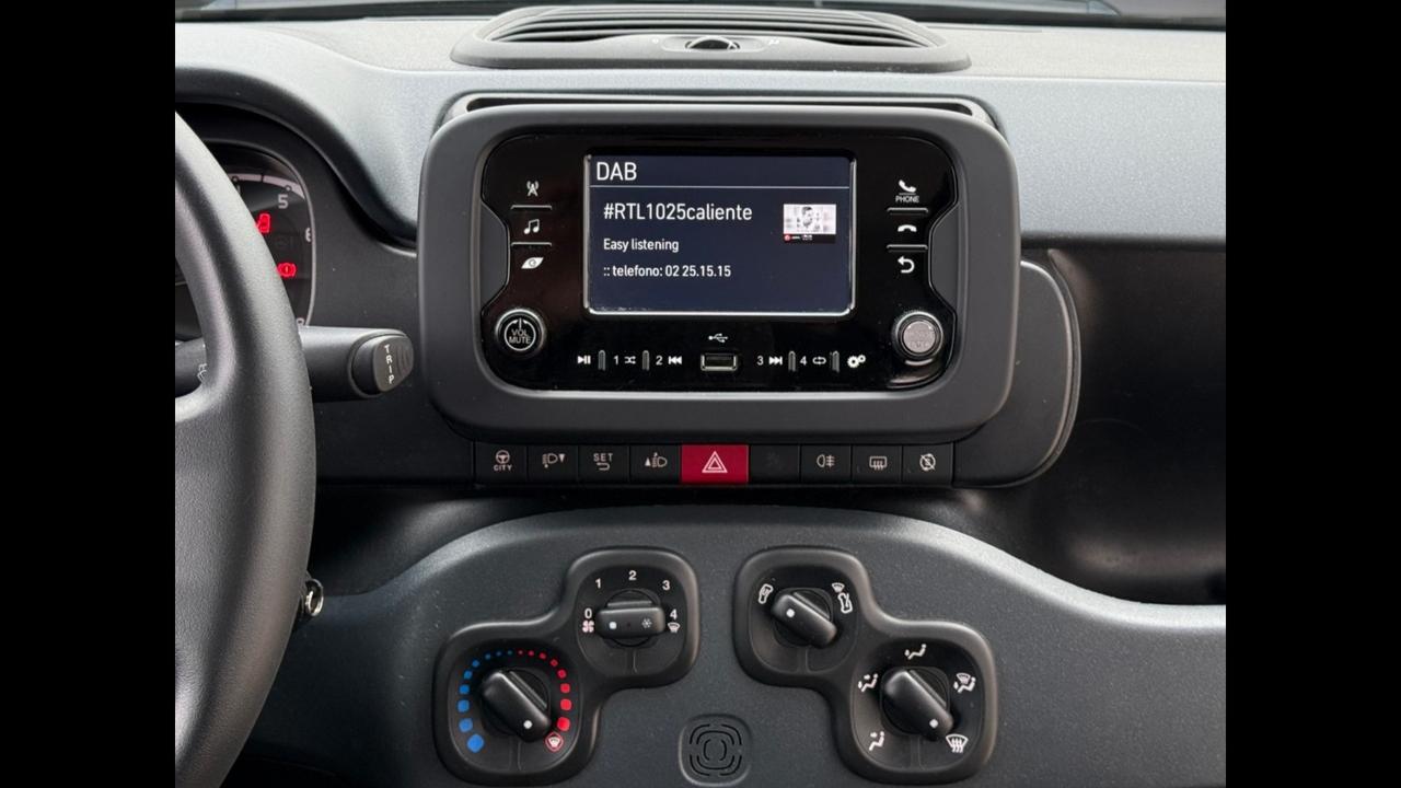 FIAT Panda III 2021 - Panda 1.0 firefly hybrid s&s 70cv 5p.ti