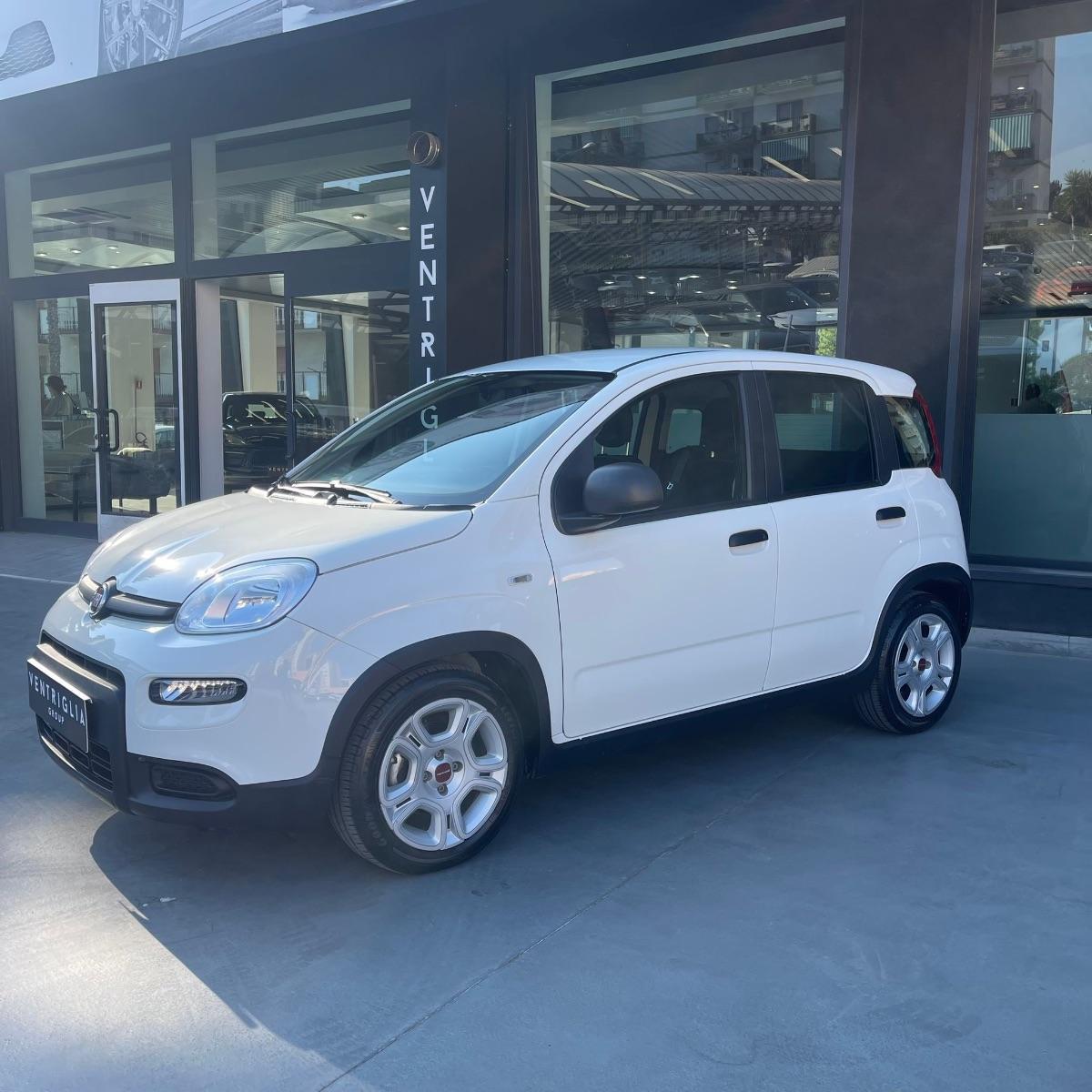 FIAT - Panda - 1.0 Hybrid 11.000KM