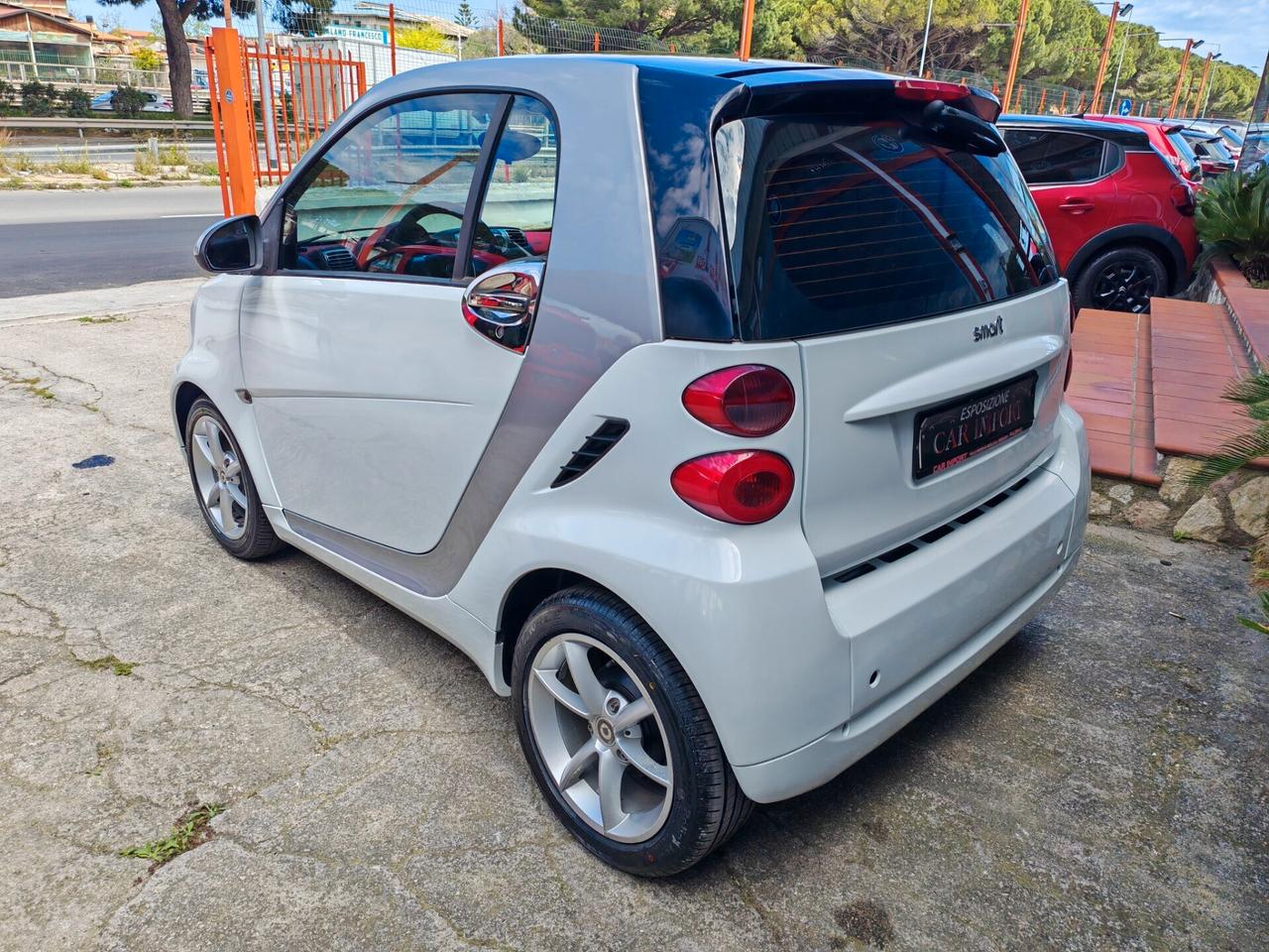 Smart Fortwo 1,0 benzina 2010 Cv70 automatic