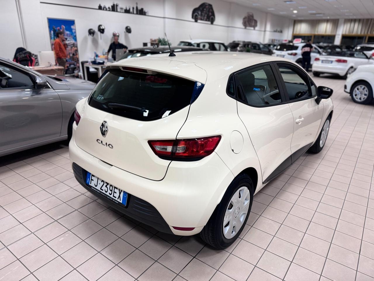 Renault Clio 1.2 75CV 5 porte Intens