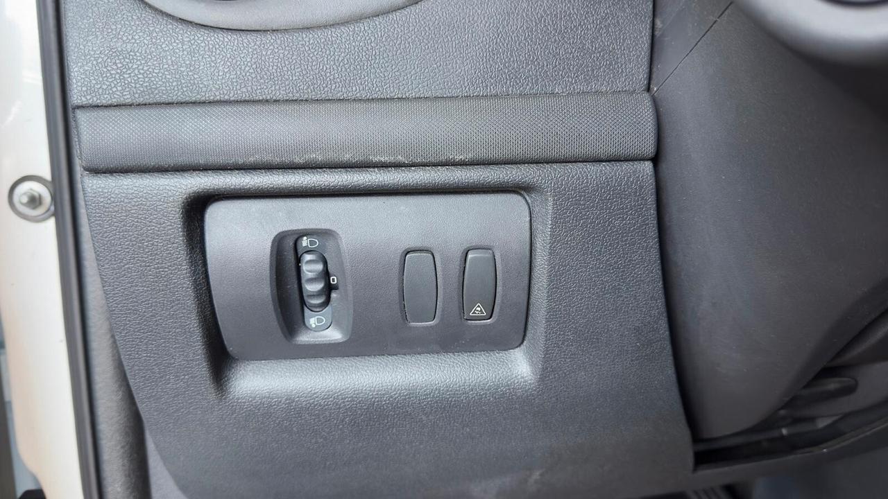 Renault Clio 1.2 16V 3 porte GPL 20th Anniversario