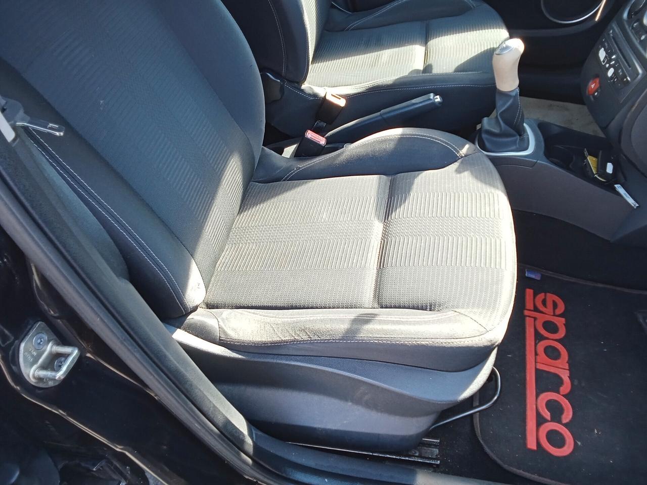 Renault Clio 1.2 16V 5 porte GPL Dynamique