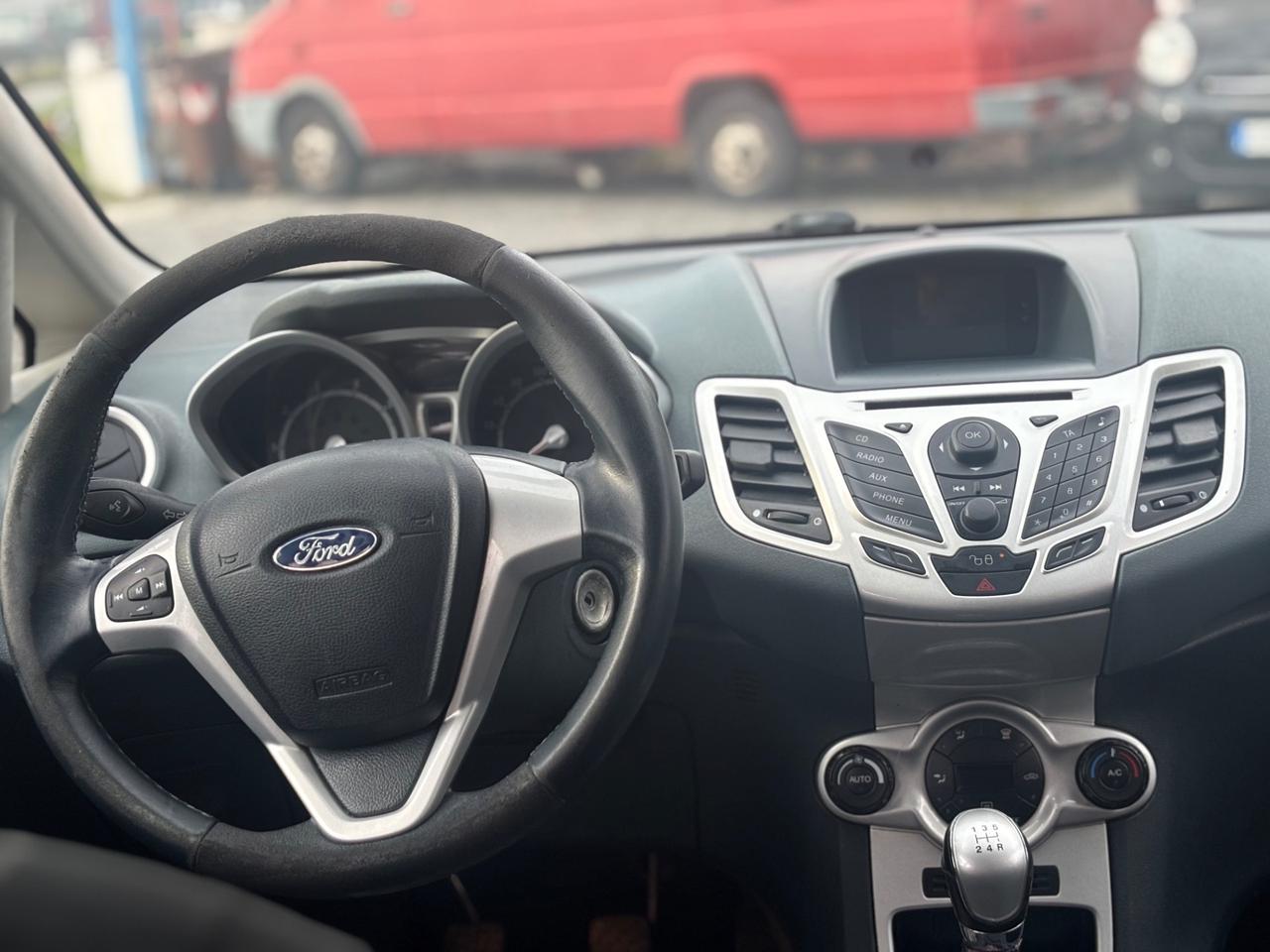 Ford Fiesta Fiesta+ 1.4 5 porte Bz.- GPL