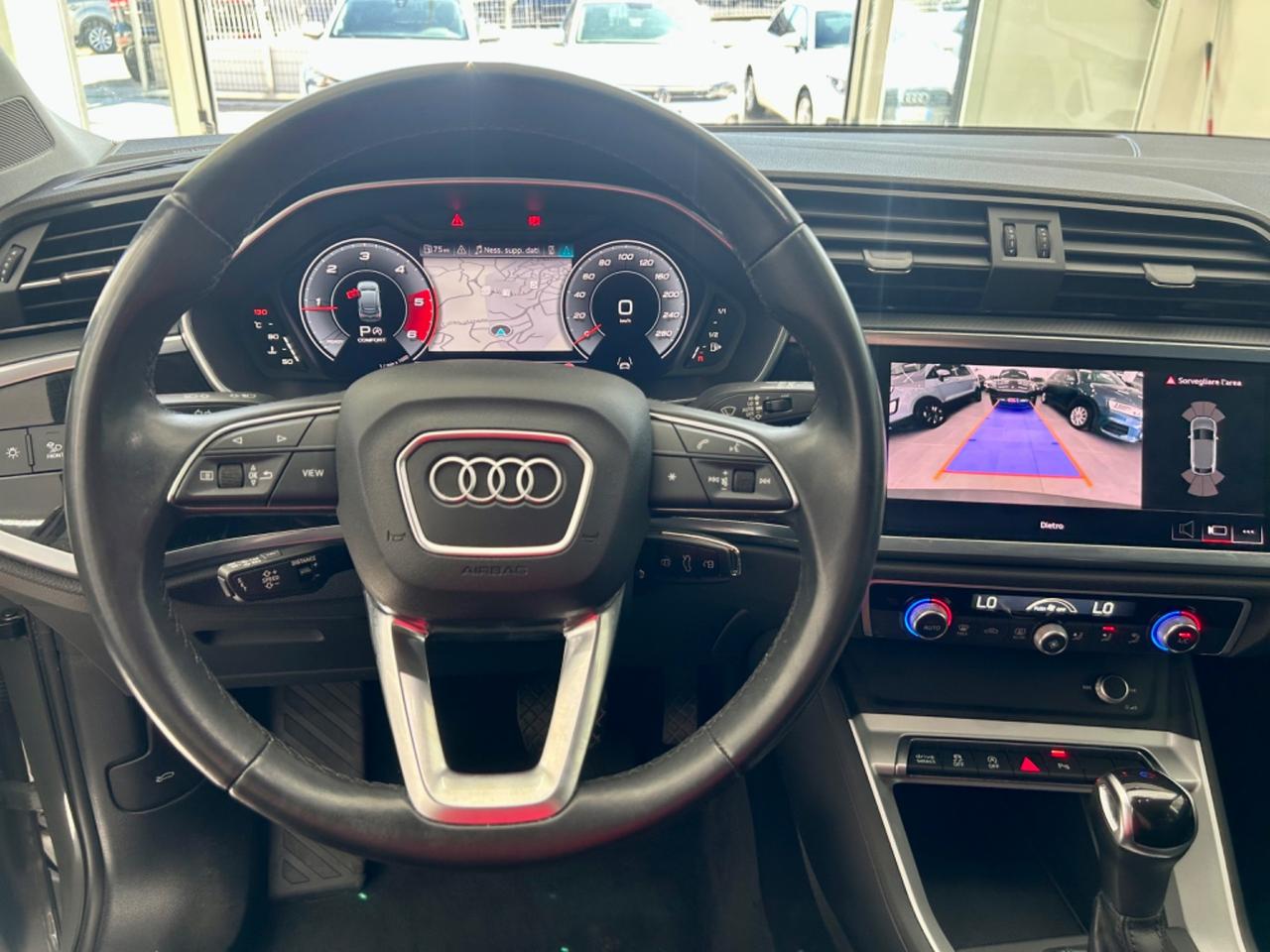 Audi Q3 SPORTBACK S-tronic finanziabile