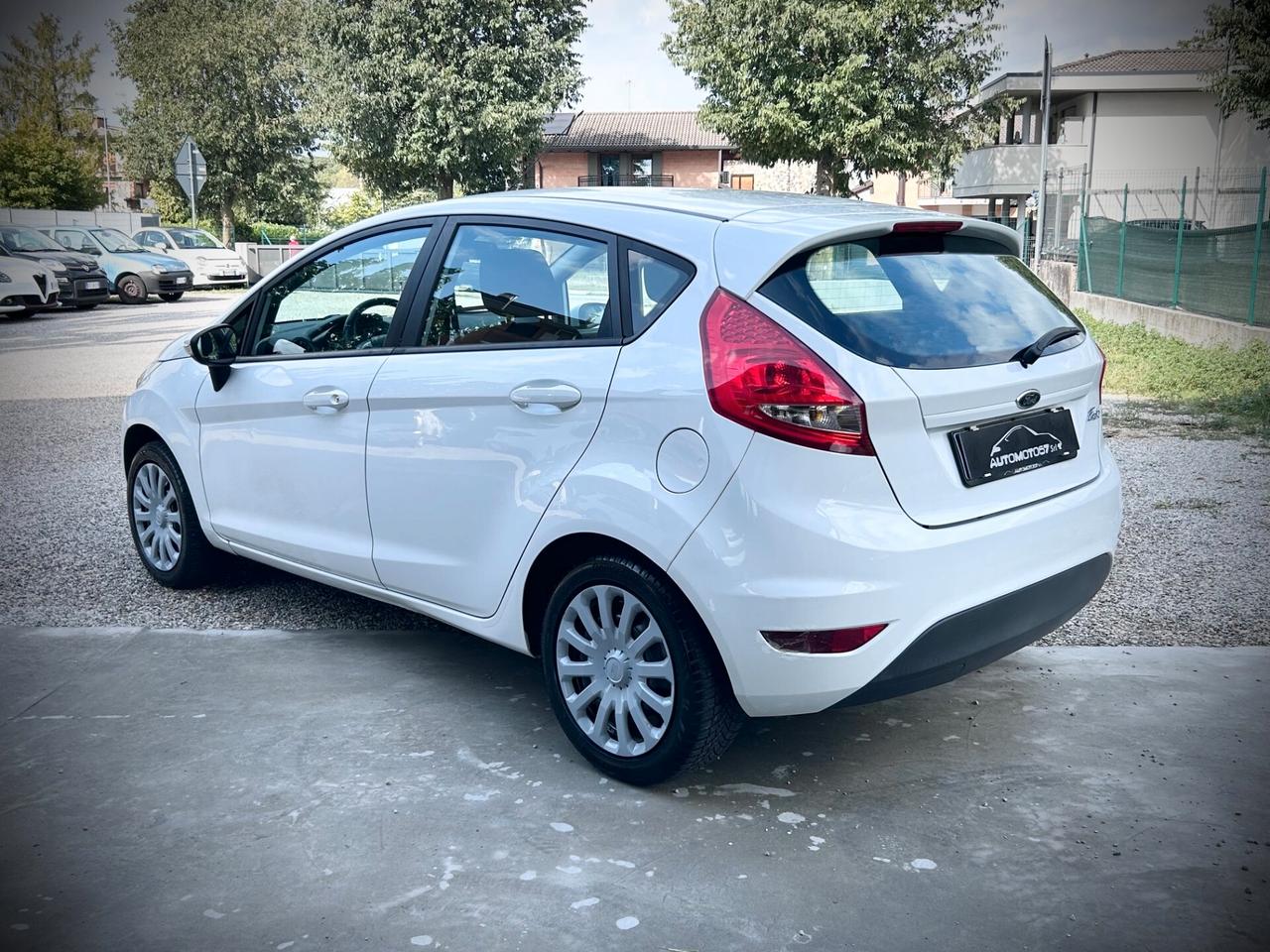 Ford Fiesta 1.2 82CV 5 porte