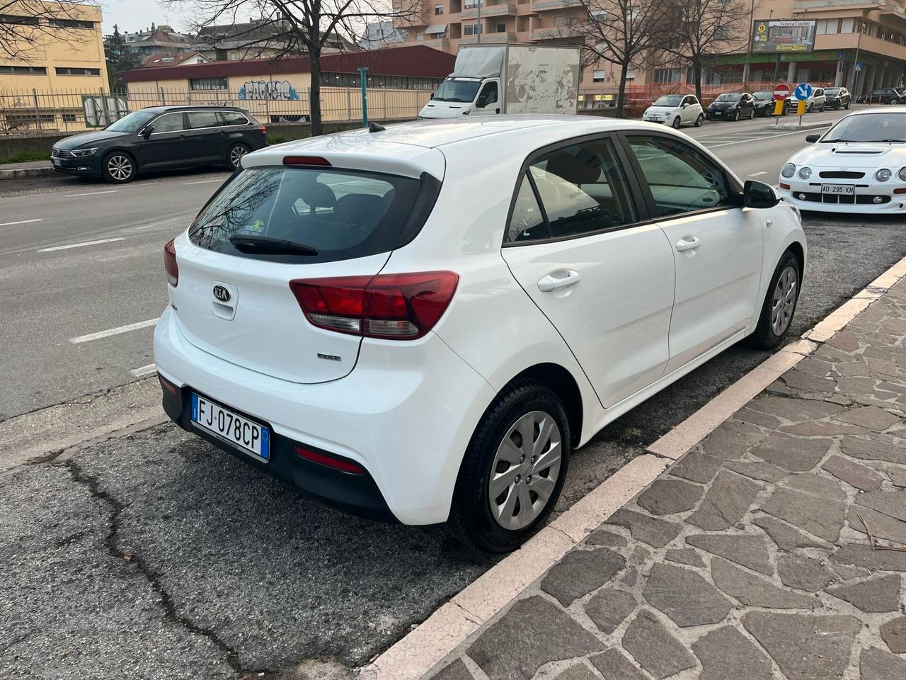 Kia Rio 1.4 CRDi 5 porte Active