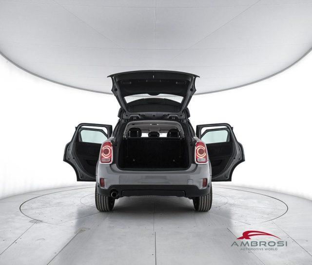 MINI Countryman Cooper D 2.0 Cooper D auto Business