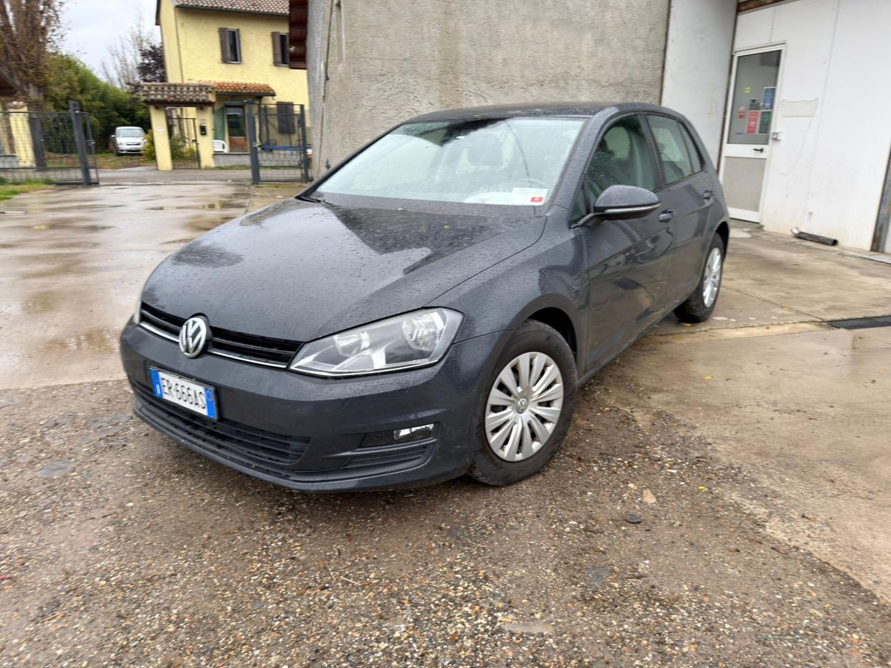 Volkswagen Golf 1.2 TSI 105 CV 3p. Trendline BlueMotion Technology