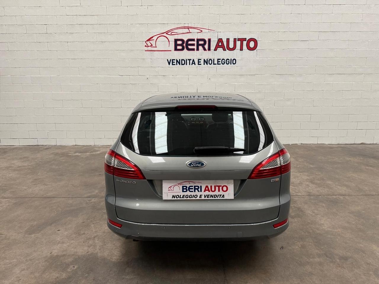 Ford Mondeo Station Wagon Titanium DPF