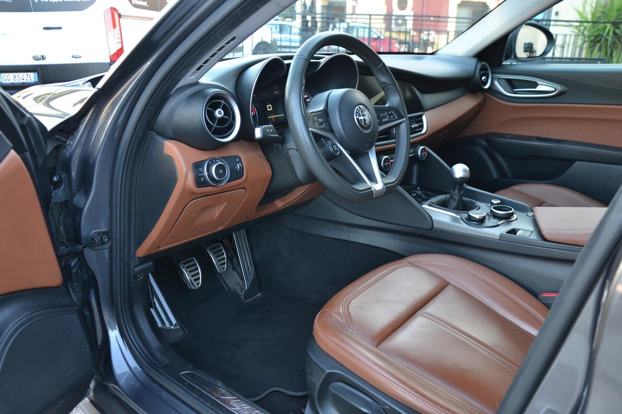 Alfa Romeo Giulia 2.2 180CV SUPER 6M **FULL OPTIONAL**PREZZO VERO**