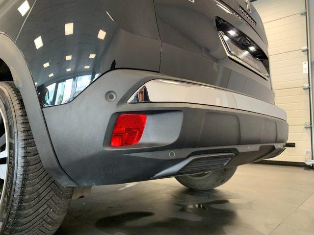 PEUGEOT 3008 1.5 BlueHDi EAT8 Allure Pack Automatico