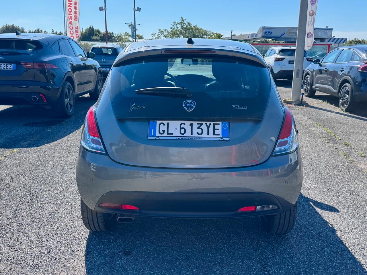 Lancia Ypsilon 1.0 FireFly 5 porte S&S Hybrid Gold