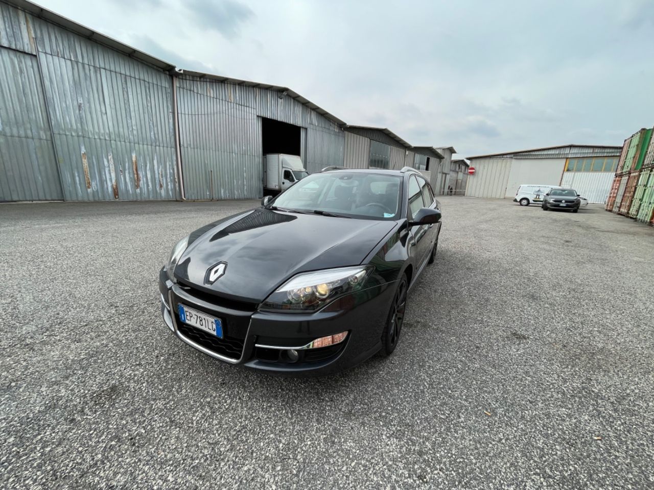 Renault Laguna 2.0 dCi 180CV SporTour 4Control autom