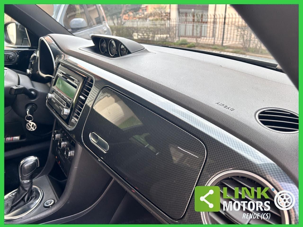 Volkswagen Maggiolino 2.0 TDI DSG Sport 07/2012