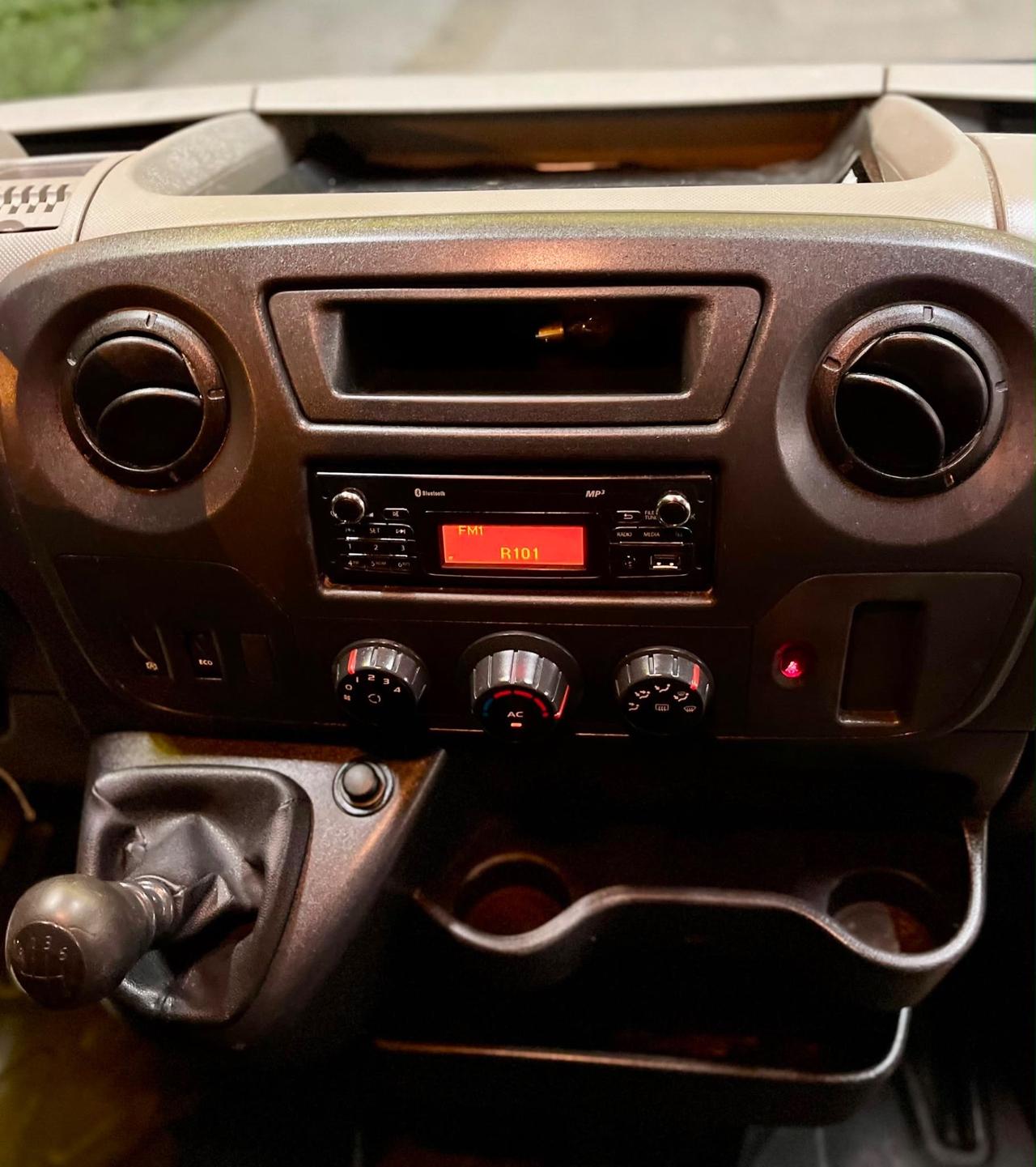 Renault Master Gemellato Autocarro Telonato 1000kg portata
