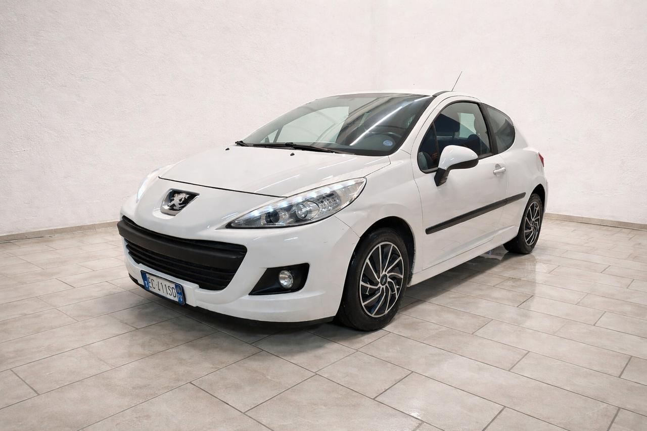 Peugeot 207 1.4 HDi 70CV FAP 3p. X Line EURO5 LED NEOPATENTATI KM CERTIFICATI