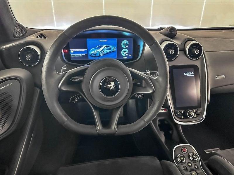 McLaren 570S Coupe - McLaren Milano