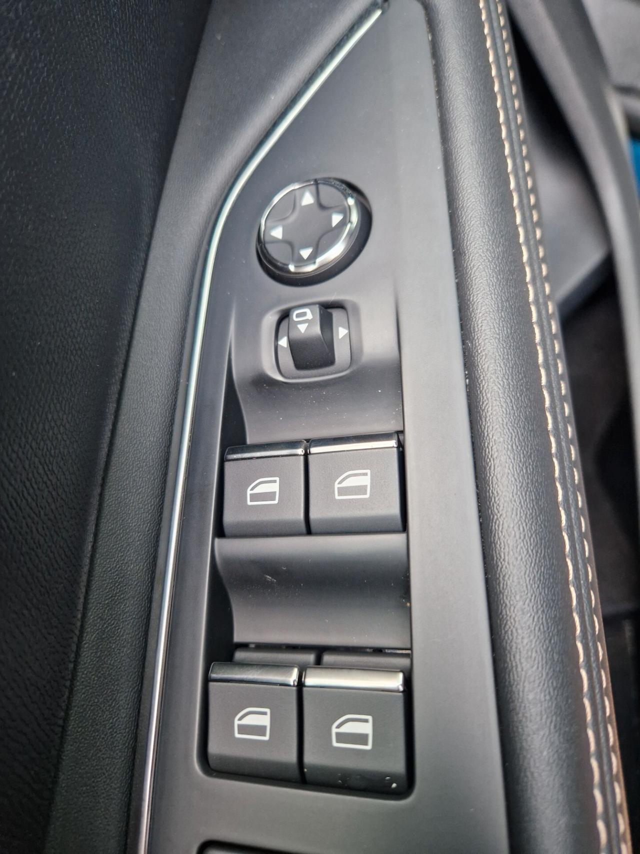 Peugeot 5008 BlueHDi 130 S&S EAT8 GT