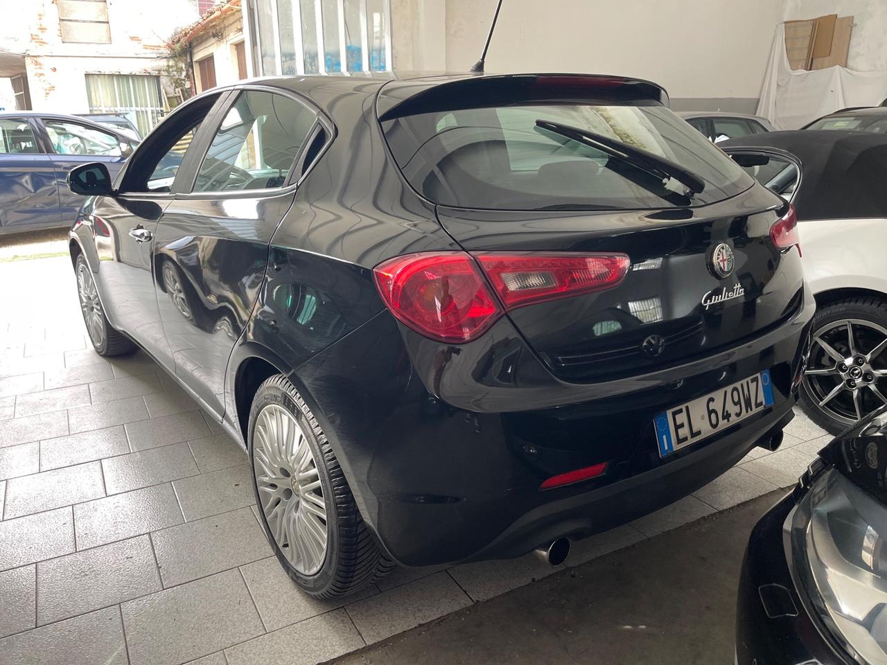 Alfa Romeo Giulietta 2.0 JTDm-2 140 CV Exclusive