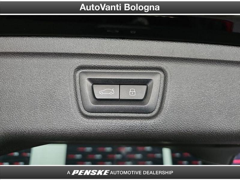 BMW Serie 3 330e Touring MSport Pro auto